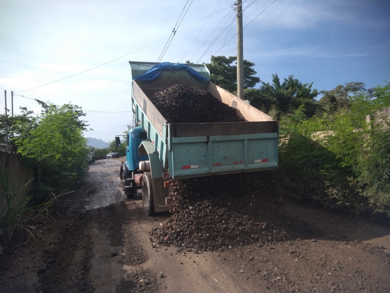 Pavimentação nas ruas de Betim